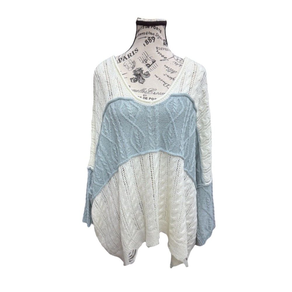 POL V-Neck Distressed Hem Oversized Sweater Blue/White Size Small